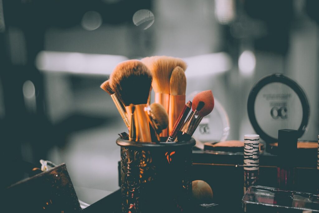 Minimalist Makeup Essentials for Everyday Radiance