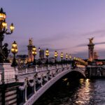 The Art of Becoming a Temporary Local